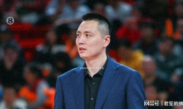 开云体育-上海男篮主帅比杨鸣帅，41岁婚姻状况引猜测