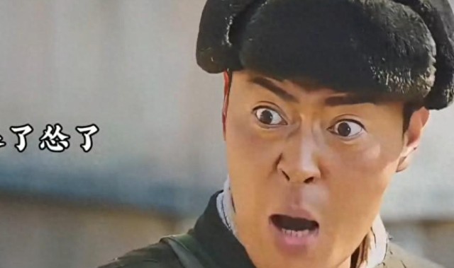 开云体育app下载-《战旗如画》吐槽满天飞！战士年过半百、坦克上涂鸦，太假了