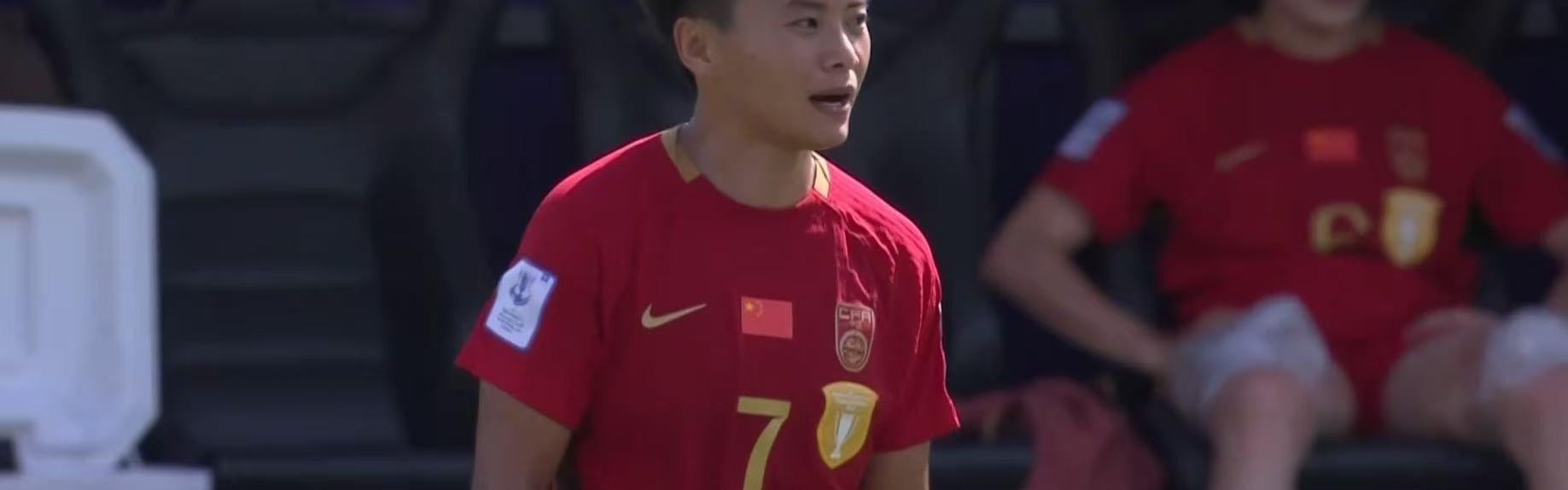 开云体育官方网站-13年不胜的魔咒！女足玫瑰们遇真正大考 王霜缺席卫冕之路陡峭